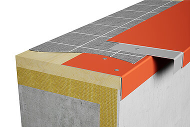 Detailansicht einer PREFA Mauerabdeckung und Attikaabdeckung aus Aluminium mit zweiteiligem Haltestreifen