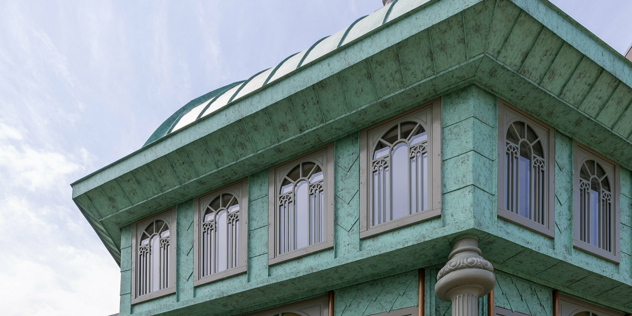 Gartenhaus des Lawlor's Hotel in Naas (Irland) mit PREFA Aluminium Fassade