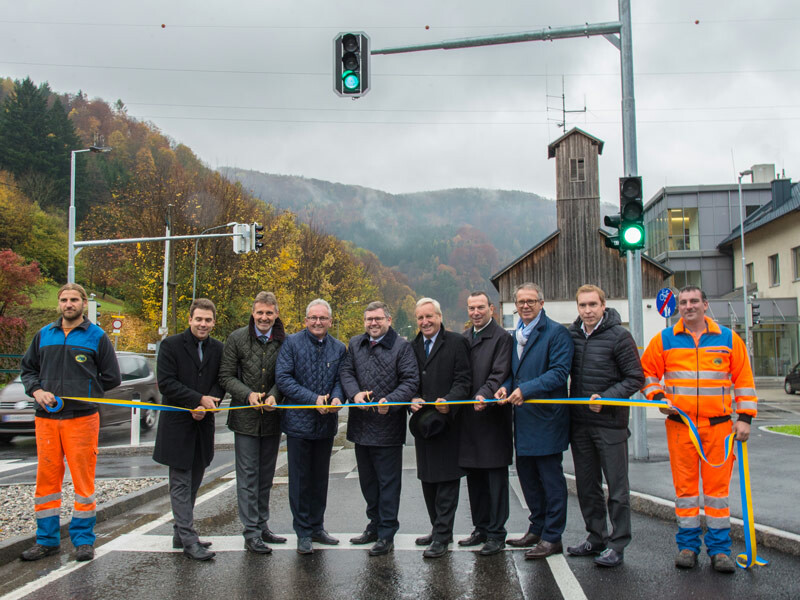 Feierliche Eröffnung der Ampelanlage an der PREFA und Neuman Aluminium Kreuzung in Marktl